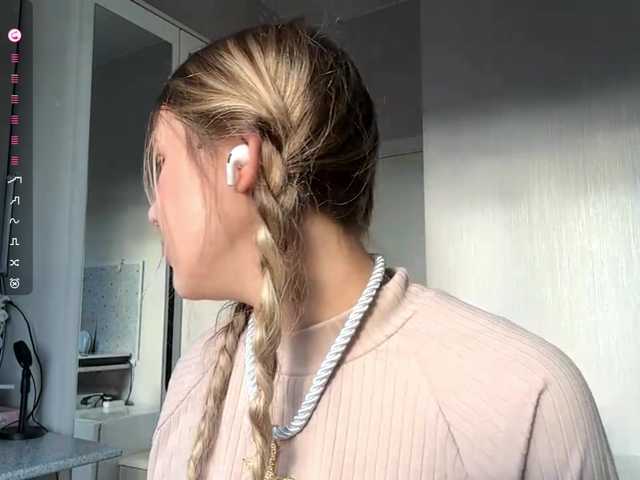 TanaCoor live cam on BongaCams