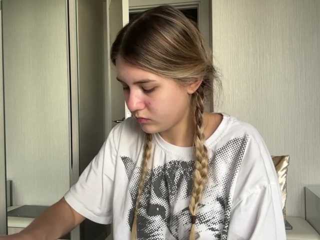 TanaCoor live cam on BongaCams
