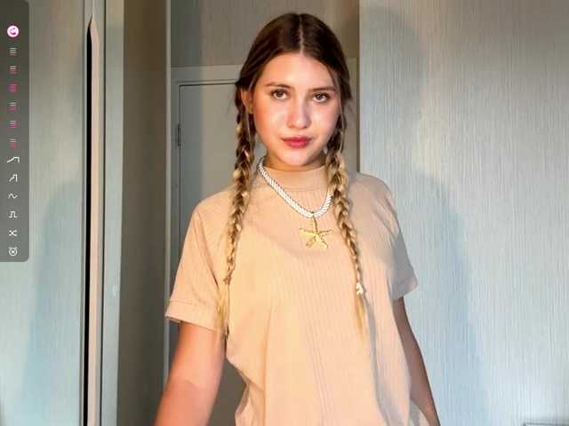 TanaCoor live cam on BongaCams