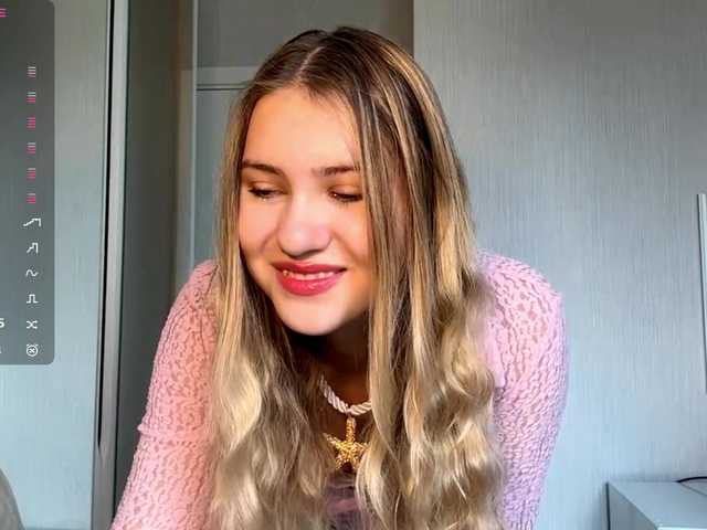 TanaCoor live cam on BongaCams