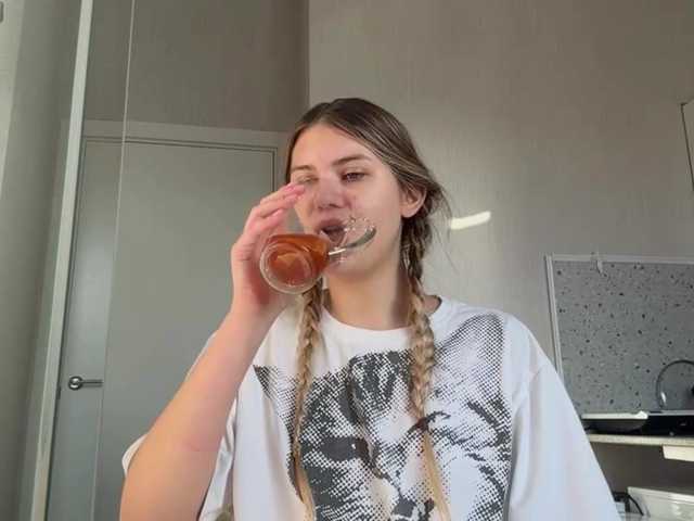 TanaCoor live cam on BongaCams