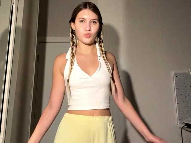 TanaCoor live cam on BongaCams