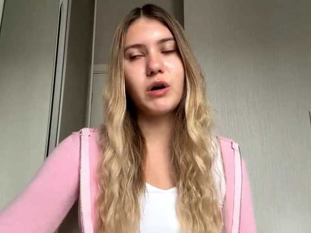TanaCoor live cam on BongaCams
