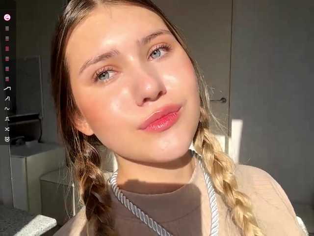 TanaCoor live cam on BongaCams