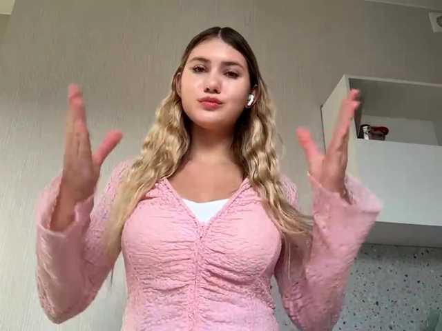 TanaCoor live cam on BongaCams