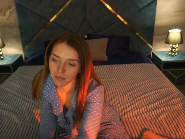 GoldenLacee live cam on BongaCams