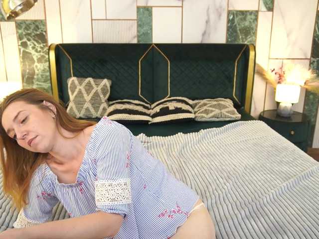 GoldenLacee live cam on BongaCams