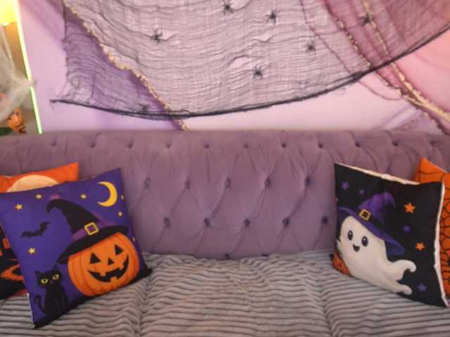GoldenLacee live cam on BongaCams