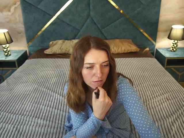 GoldenLacee