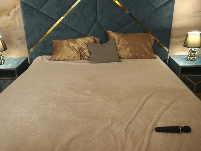 VelvetVow live cam on BongaCams