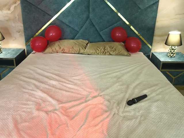 VelvetVow live cam