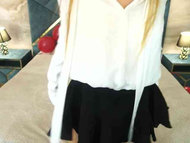 VelvetVow webcam