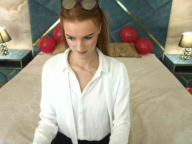 VelvetVow webcam