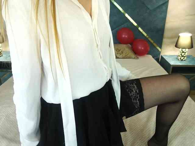 VelvetVow webcam