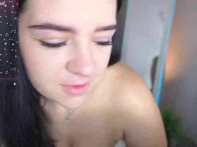 MadameSin webcam