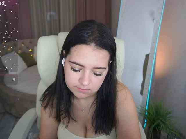 MadameSin webcam