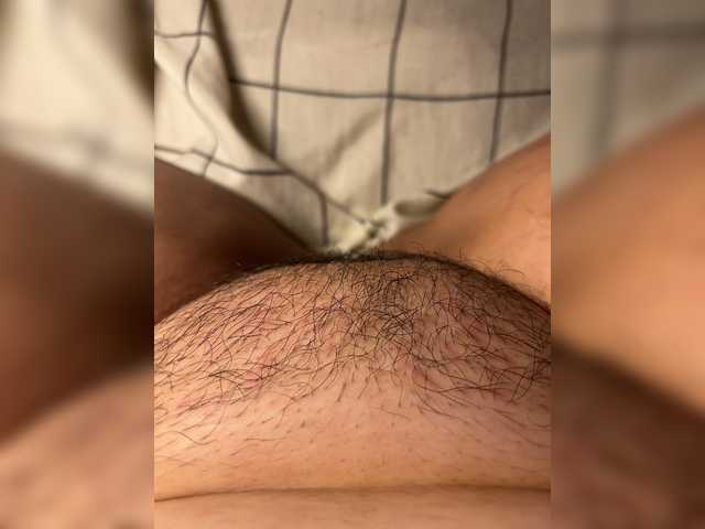 Klikkktaaap live cam on BongaCams