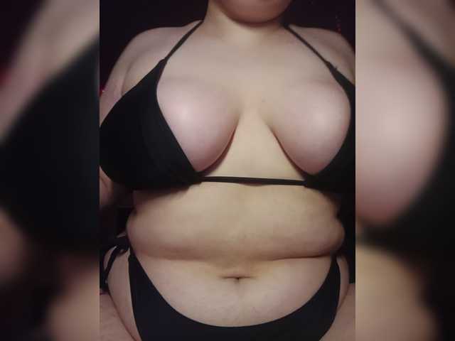 Klikkktaaap live cam on BongaCams
