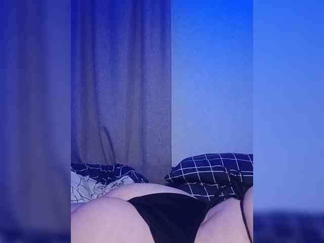 lillovelolaa's live room
