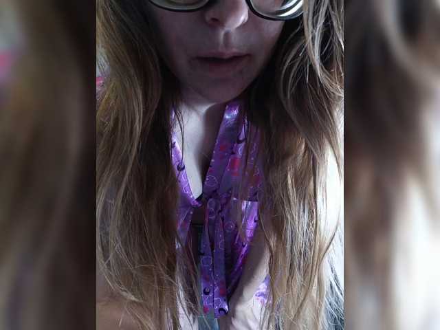 Mmmmyyyyrrrr live cam on BongaCams