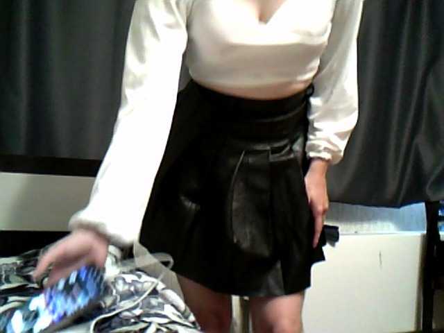 Mmmmyyyyrrrr live cam on BongaCams