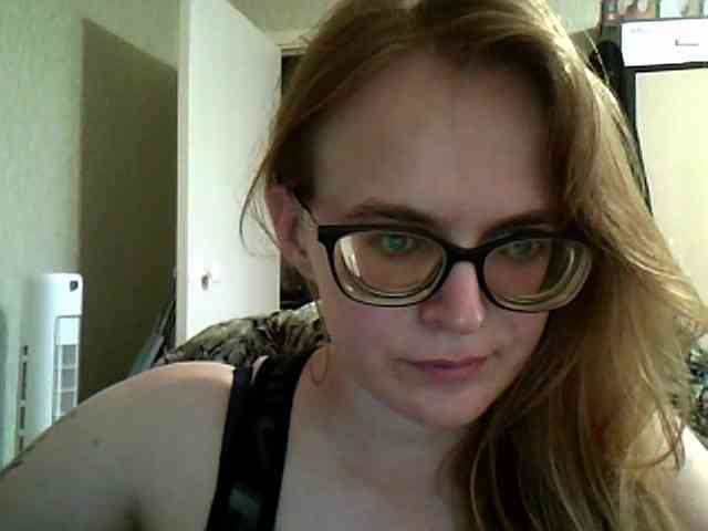 Mmmmyyyyrrrr webcam