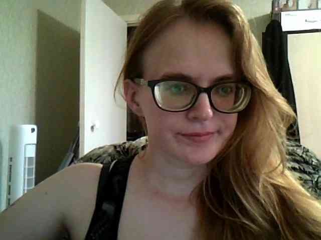 Mmmmyyyyrrrr webcam