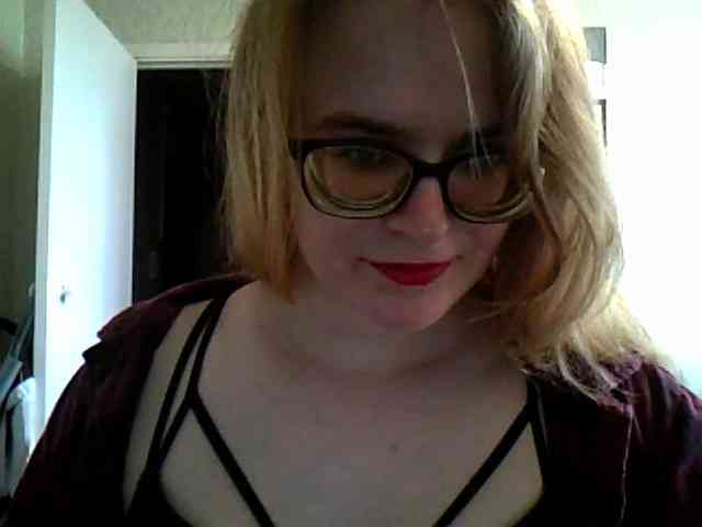 Mmmmyyyyrrrr webcam