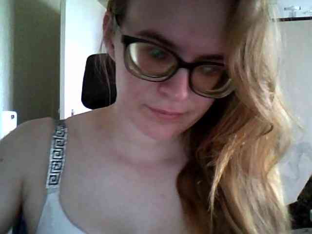 Mmmmyyyyrrrr webcam