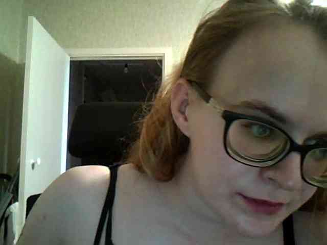 Mmmmyyyyrrrr webcam