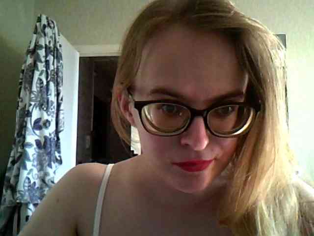 Mmmmyyyyrrrr webcam