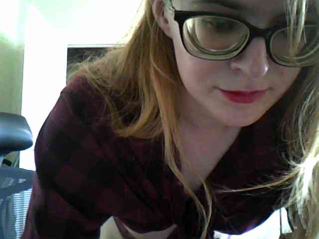 Mmmmyyyyrrrr webcam