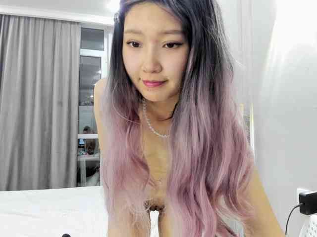Modèle: AsianJenny