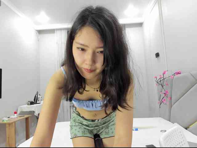 AsianJenny webcam