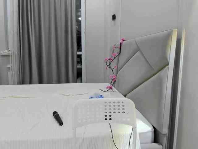AsianJenny webcam