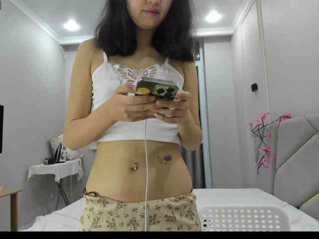 AsianJenny webcam