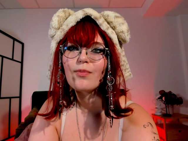 MiuMaka live cam on BongaCams