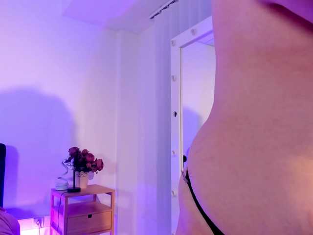MiuMaka live cam on BongaCams