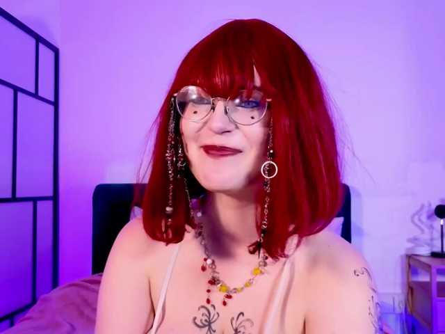 MiuMaka live cam on BongaCams