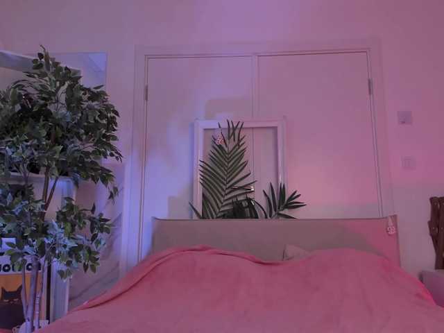 MiuMaka live cam on BongaCams
