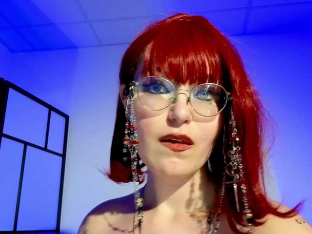 MiuMaka live cam on BongaCams