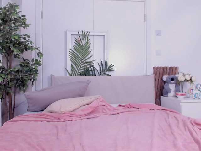 MiuMaka live cam on BongaCams