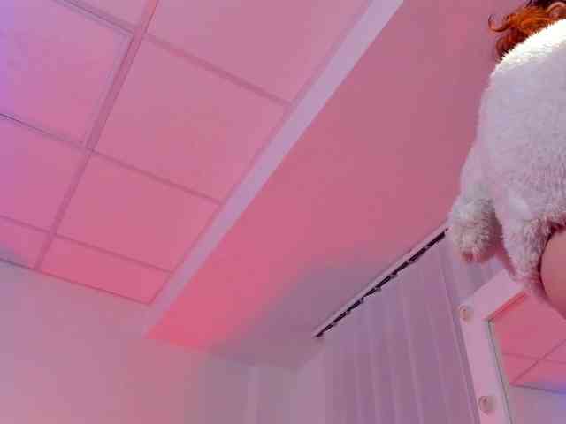 MiuMaka webcam