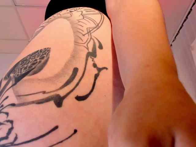 MiuMaka webcam