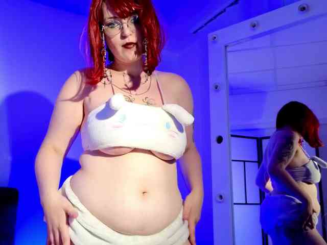 MiuMaka webcam
