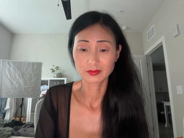 UnchartedSecret live cam on BongaCams