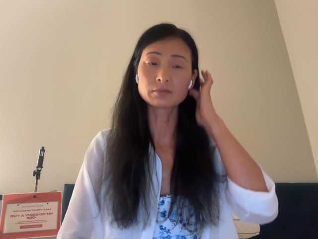UnchartedSecret live cam on BongaCams