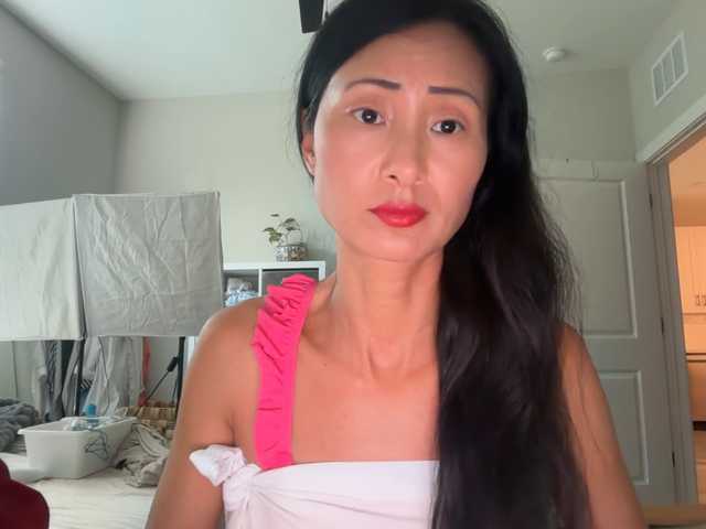 UnchartedSecret live cam on BongaCams