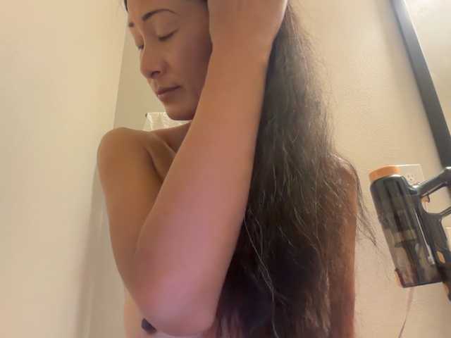 UnchartedSecret live cam on BongaCams
