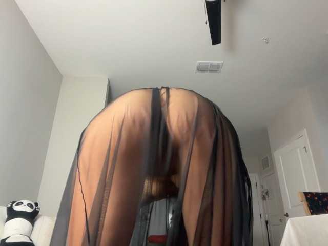 UnchartedSecret live cam on BongaCams